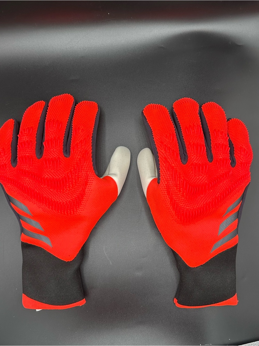 Adidas Predator PRO Fingersave Goalkeeper Goalie Gloves Red Black Size 11